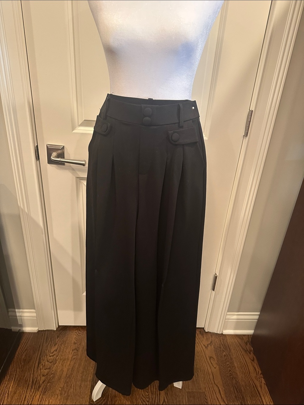Cache Black Wide-Leg High-Waist Pants with Button Trim Worn Once